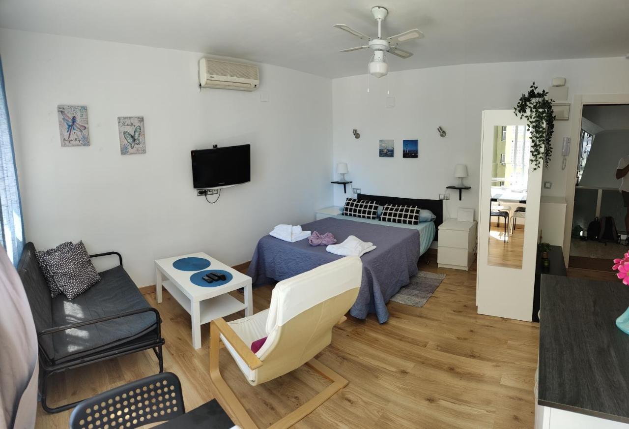 Solaz-Andaluz City Center Apartment By Namaste Elite توريمولينوس المظهر الخارجي الصورة