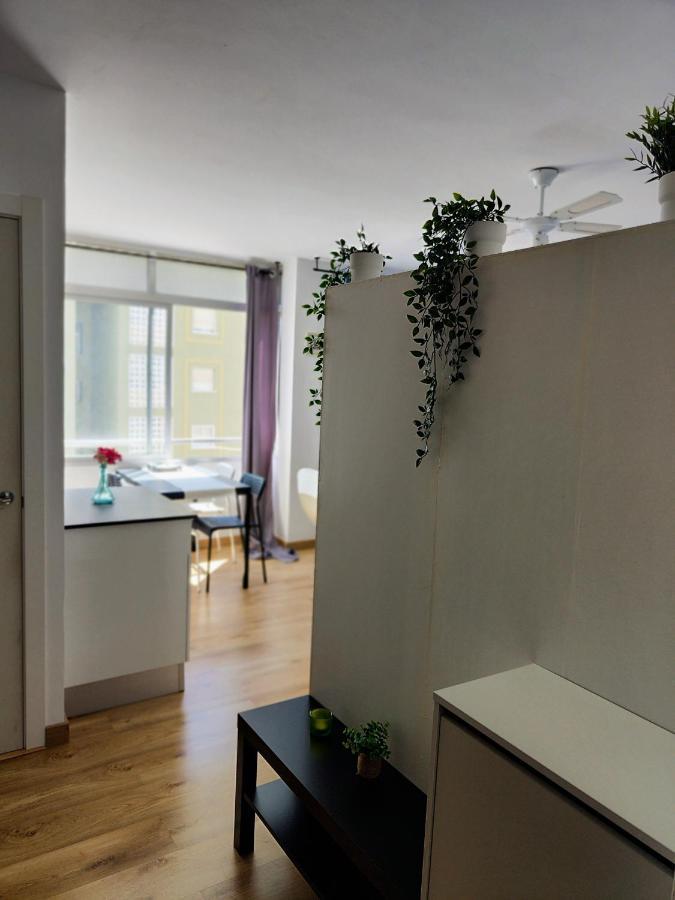 Solaz-Andaluz City Center Apartment By Namaste Elite توريمولينوس المظهر الخارجي الصورة