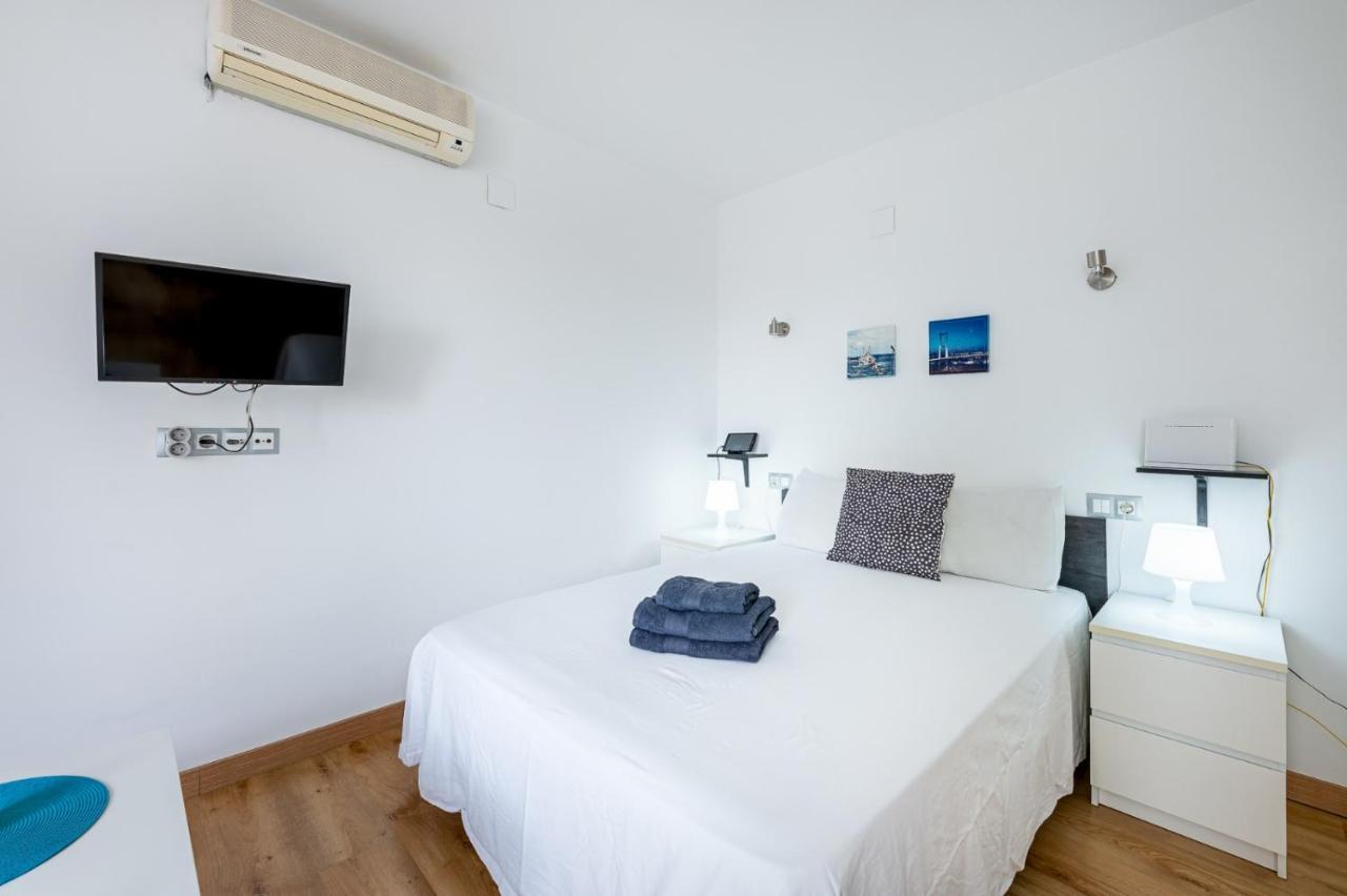 Solaz-Andaluz City Center Apartment By Namaste Elite توريمولينوس المظهر الخارجي الصورة